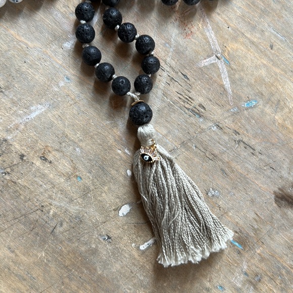 108 mala - Picture 2 of 3